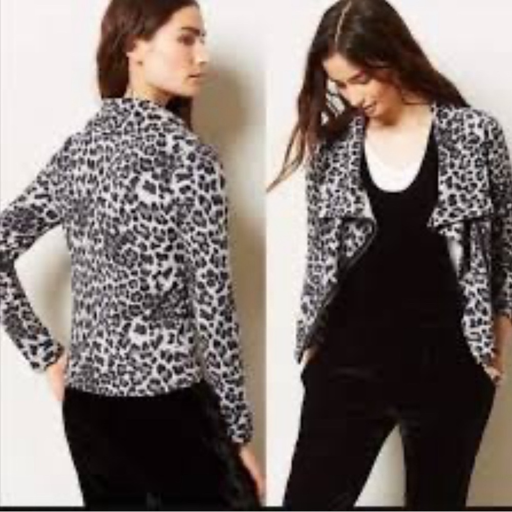 Bordeaux by Anthropologie Leopard Animal Print Soft Zip Sweater Size SP Small